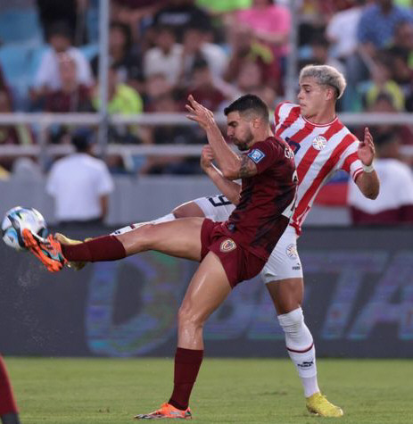 Con un penal y al final, Rondón amargó al Mellizo