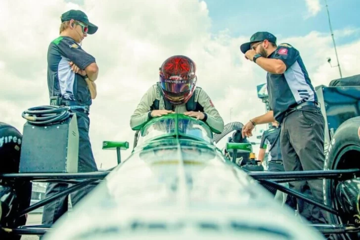 Canapino probó un auto de la IndyCar