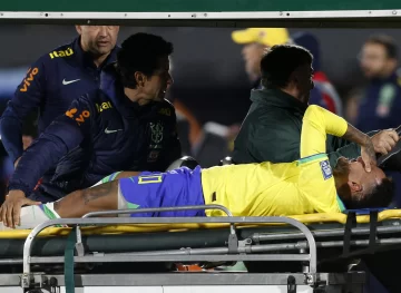 Neymar: medio año de recuperación