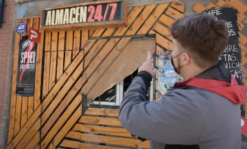 Una almacenera cerró por culpa de un incendio