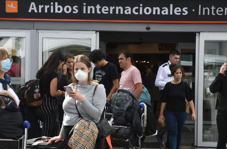 Números que manejan para paliar la falta de moneda extranjera