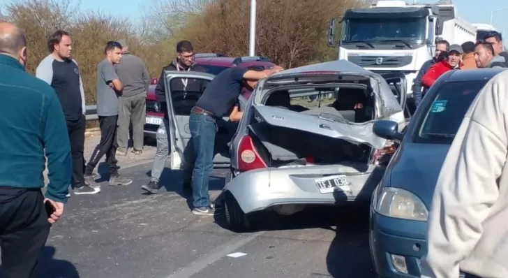 Tres heridos en un choque en cadena