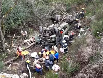 Cuatro muertos y 18 heridos en tragedia vial del Ejército