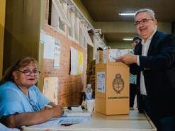 Peronista Jalil consiguió reelección en Catamarca