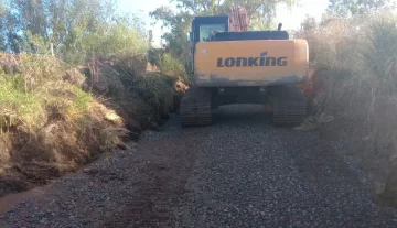 En Barreal llevan 7 días sin agua de riego y hay acusaciones cruzadas