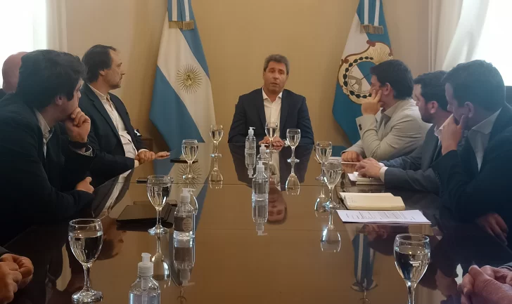 Tolerancia cero de alcohol: Coviar hizo lobby con Uñac