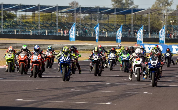 Siete sanjuaninos, en el Superbike