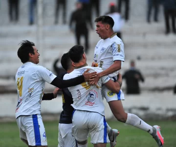 Colón se agrandó en los penales