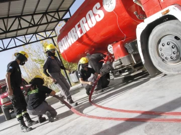 Investigan las causas del incendio de una vivienda en la que no había nadie