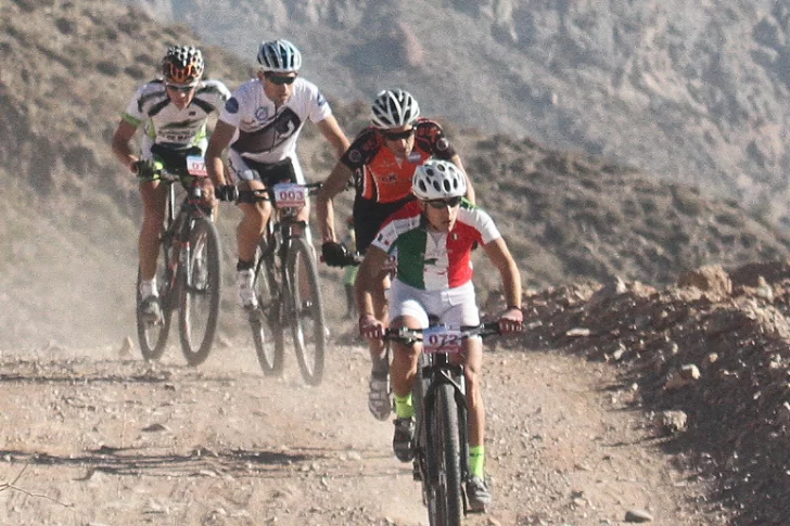 Los bikers corren hoy en La Laja