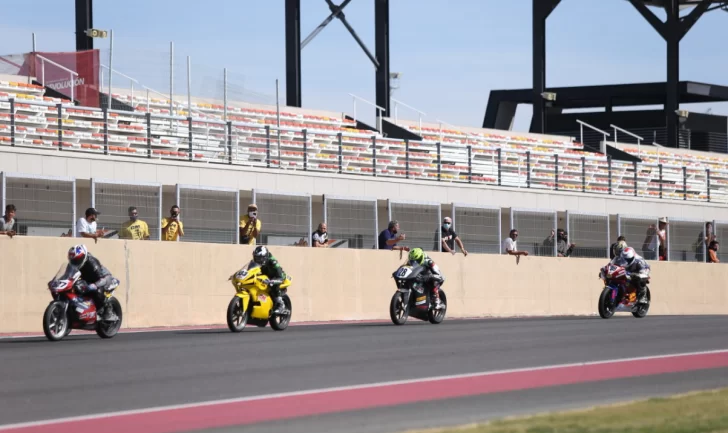 El “vértigo” de las motos copó la pista del Villicum