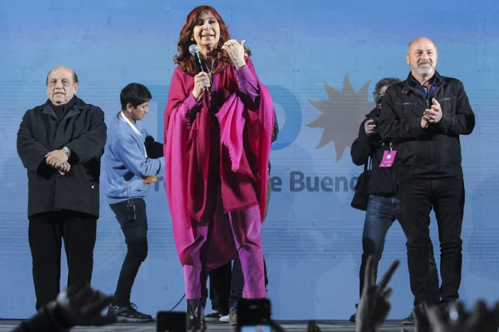 Cristina pide un acuerdo salarial con todas las fuerzas políticas