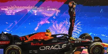 Checo Pérez ganó en Singapur y Verstappen no pudo gritar campeón