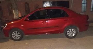 Se vino desde Mendoza a campo traviesa en un auto robado, pero lo abandonó