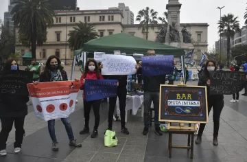 Alerta y una protesta salarial de científicos