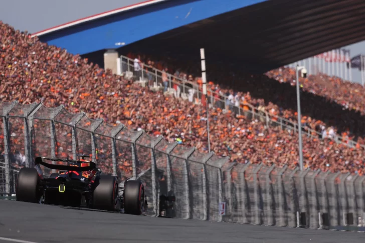 Verstappen agita la Marea Naranja con una nueva pole