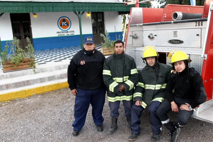 Rawson: Bomberos Voluntarios se muda a una zona crítica de incendios