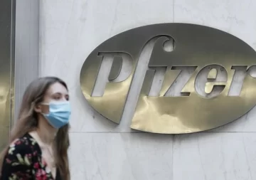 Afirman que Pfizer también servirá para combinación