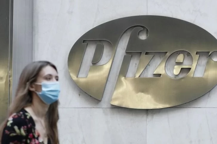 Afirman que Pfizer también servirá para combinación