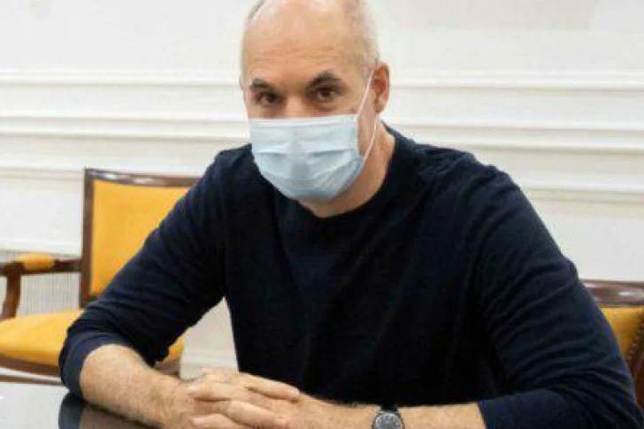 Larreta fue a la Costa con su familia y se contagió