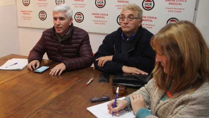 Con reuniones, la UCR hizo punta en la oposición de cara a las elecciones