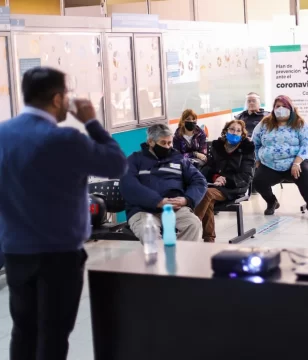 Vuelven los talleres para adultos mayores, ahora online y también con asistencia virtual