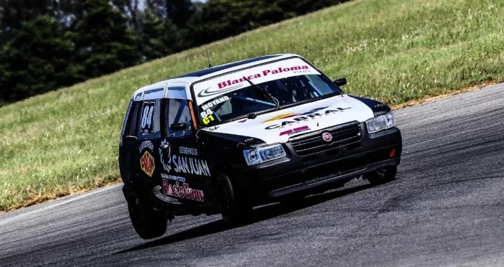 Gabriel Moyano debuta en la Clase  1 del Turismo Pista