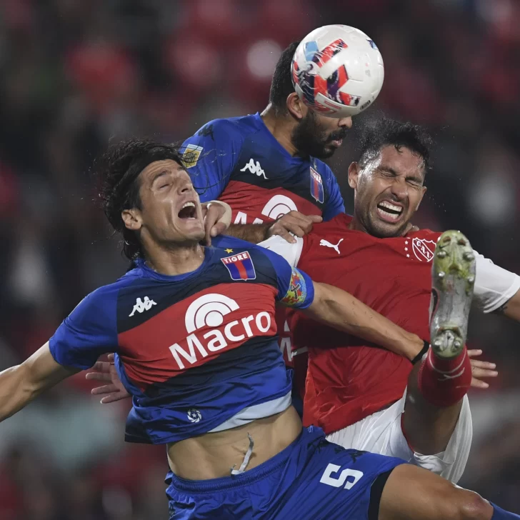 Tigre subió a la punta sobre el final