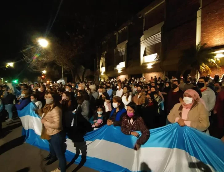 Banderazo frente a Vicentín