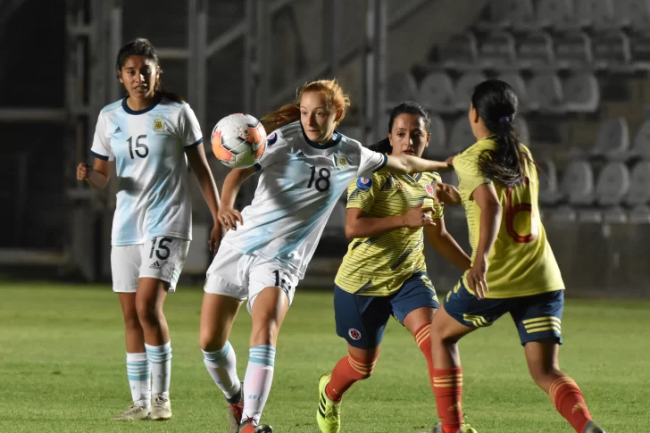 Argentina va por la punta del grupo