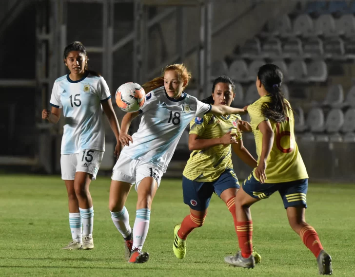 Argentina va por la punta del grupo