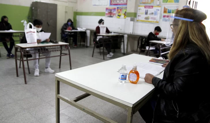 La Sociedad de Pediatría consideró que es “imprescindible” el regreso de las clases presenciales