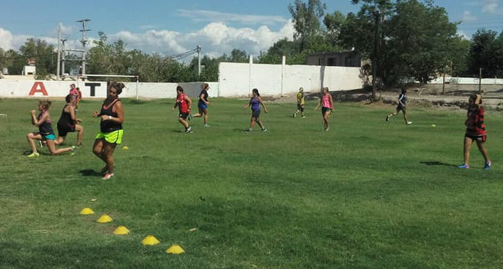 Trinidad abre la puerta para nuevas jugadoras