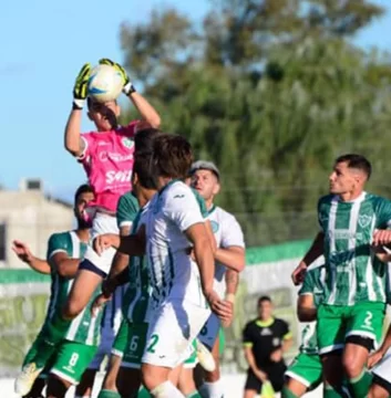 Camioneros le truncó el festejo a Sportivo