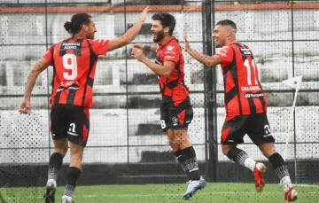 Patronato lo gritó por tres