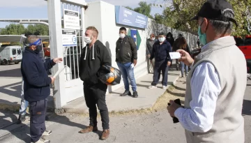 Emicar comenzó con mucho orden y un formato de turnos que vino para quedarse