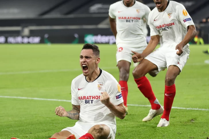 Ocampos puso al Sevilla en las semis