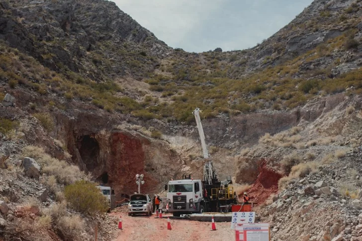 Hualilán: compra de acciones da un envión al proyecto de oro