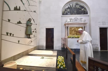 En Portugal, el Papa proclamó santos a los pastorcitos que vieron a la Virgen