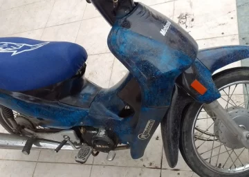 Policía le encargó a una colega que le mirara la moto, se la robaron igual