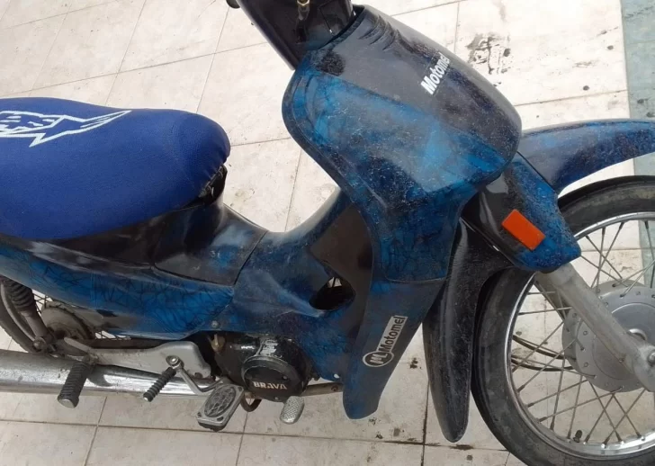 Policía le encargó a una colega que le mirara la moto, se la robaron igual