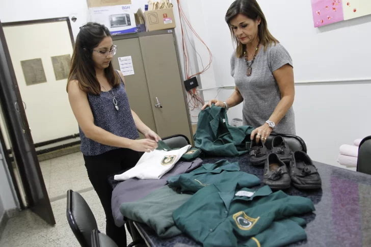 La escuela donde abrieron un ropero comunitario para ayudar a los alumnos