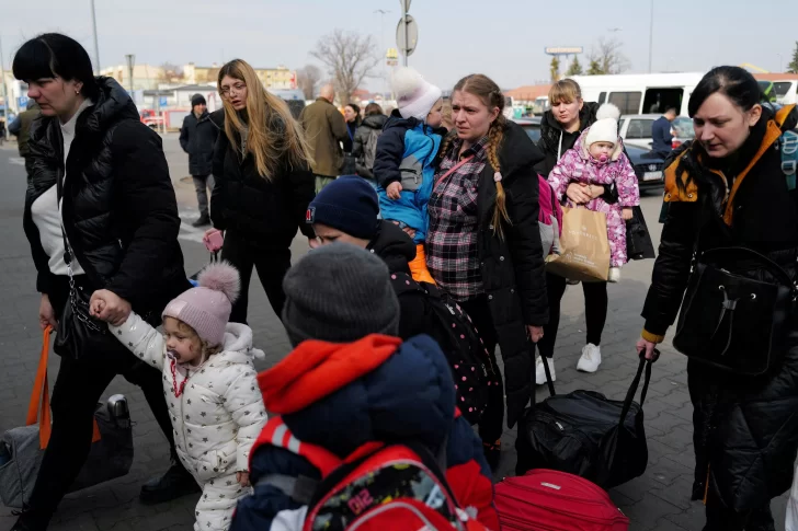 Un niño por segundo, entre los 3 millones de personas que ya huyeron de la guerra