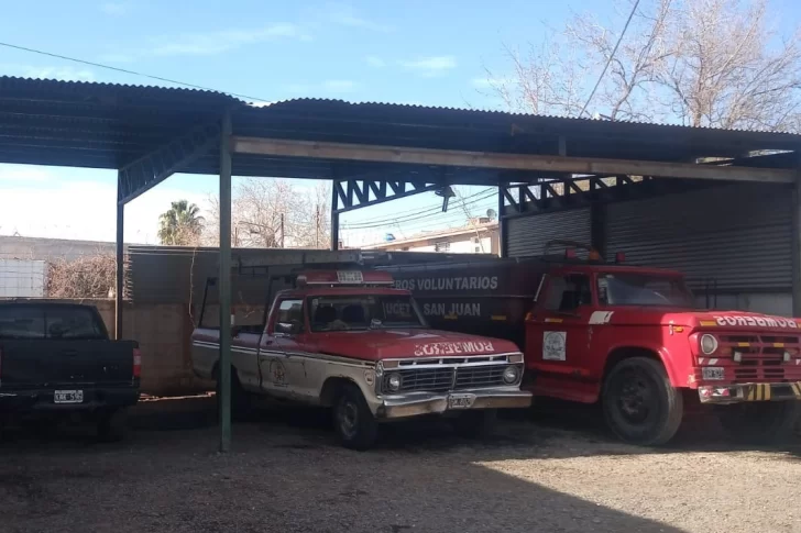 Los Bomberos de Caucete están inactivos porque no pueden reparar sus movilidades