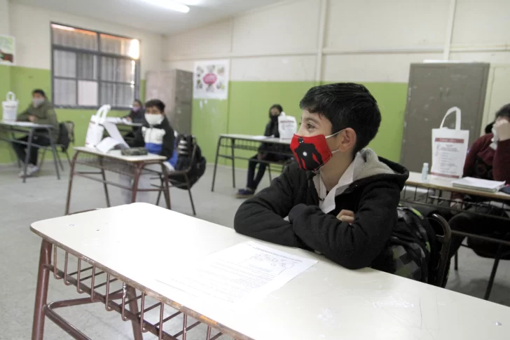 Educación: dieron marcha atrás y ahora aseguran que los estudiantes no repetirán