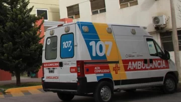 Un hombre quedó grave al caer de altura en pleno centro: se quebró la pelvis y sufrió politraumatismos