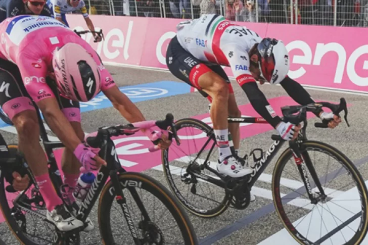 Almeida mantiene su “maglia rosa”