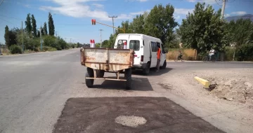 Bacheo de calles en Pocito