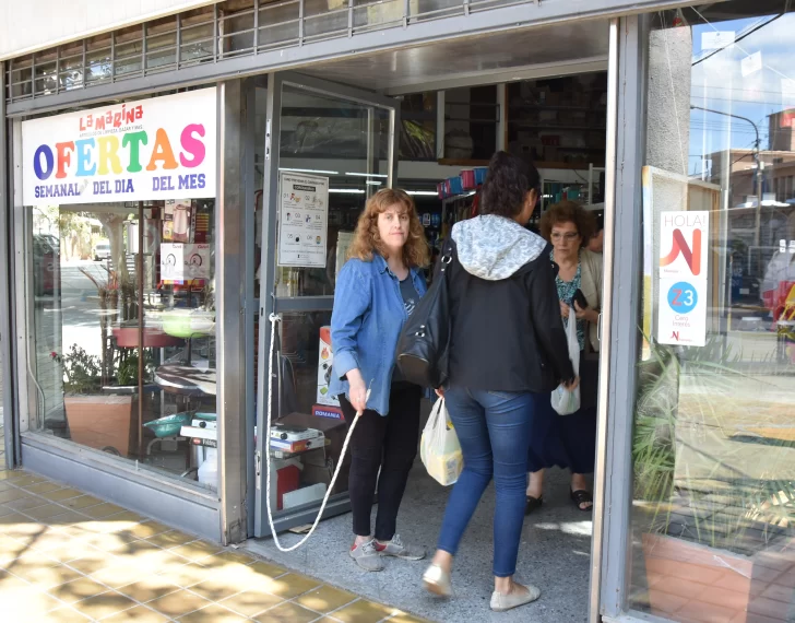 Comerciantes insisten con el horario de corrido en medio de medidas por el virus