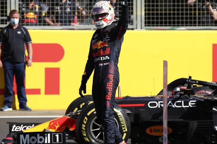 Verstappen se quedó con la primera Sprint